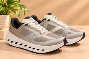 NWT On Women’s Cloudsurfer Next Running Shoes Fog/Ivory Size 9